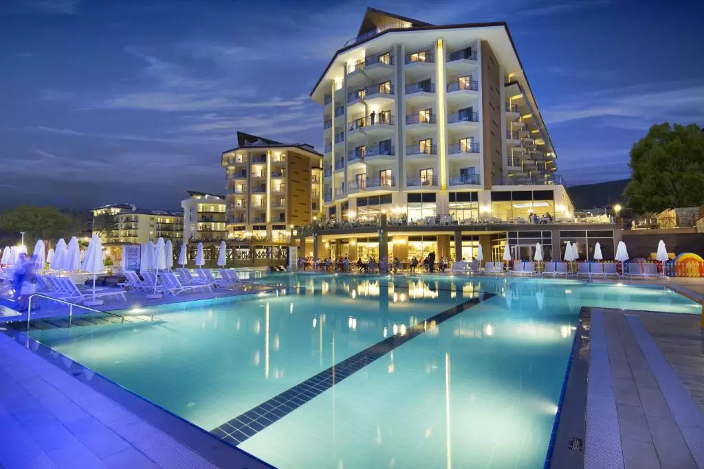 Ramada Resort Kusadasi and Golf